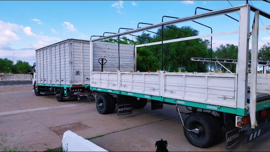 Flete, Envíos y Logística de Mina Clavero a Villa Dolores | Transporte Martínez
